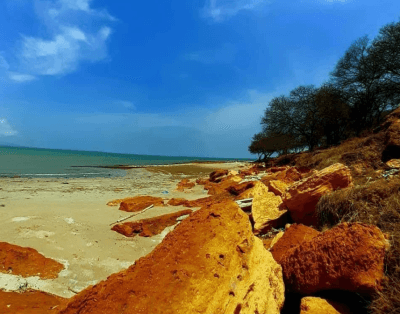 pantai sowan tuban