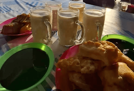 5 Alasan Wajib Mengunjungi Kedai Susu Segar Pak No Mojokerto 3 Kedai Susu Segar Pak No Mojokerto