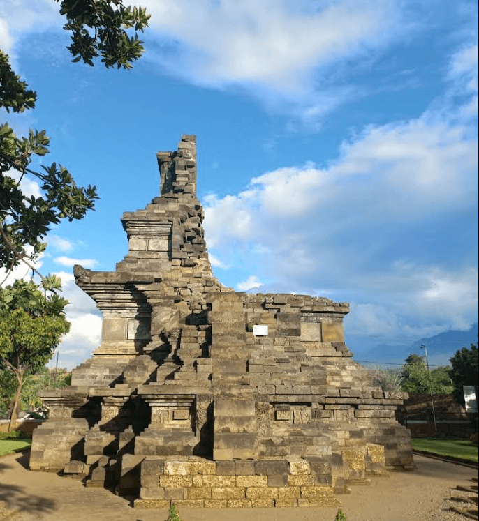 6 Tempat Wisata Jombang Terbaik dan Instagramable untuk Liburan Seru! 9 wisata jombang