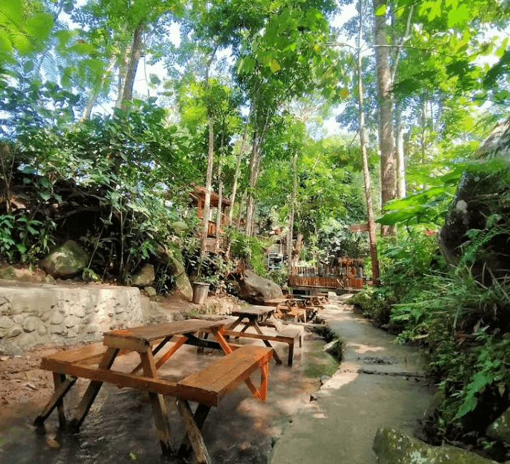 6 Tempat Wisata Jombang Terbaik dan Instagramable untuk Liburan Seru! 10 wisata jombang