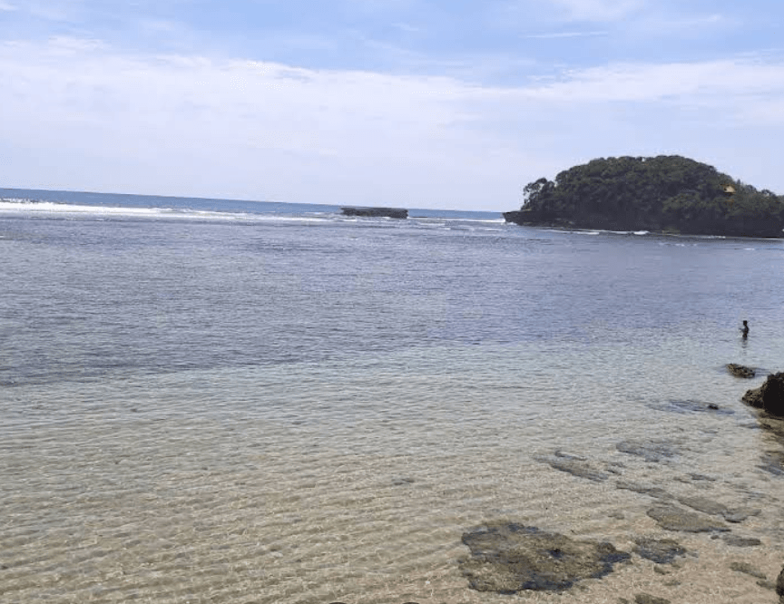7 Keindahan Tersembunyi Pantai Balekambang Malang yang Wajib Kamu Lihat! 3 pantai balekambang malang