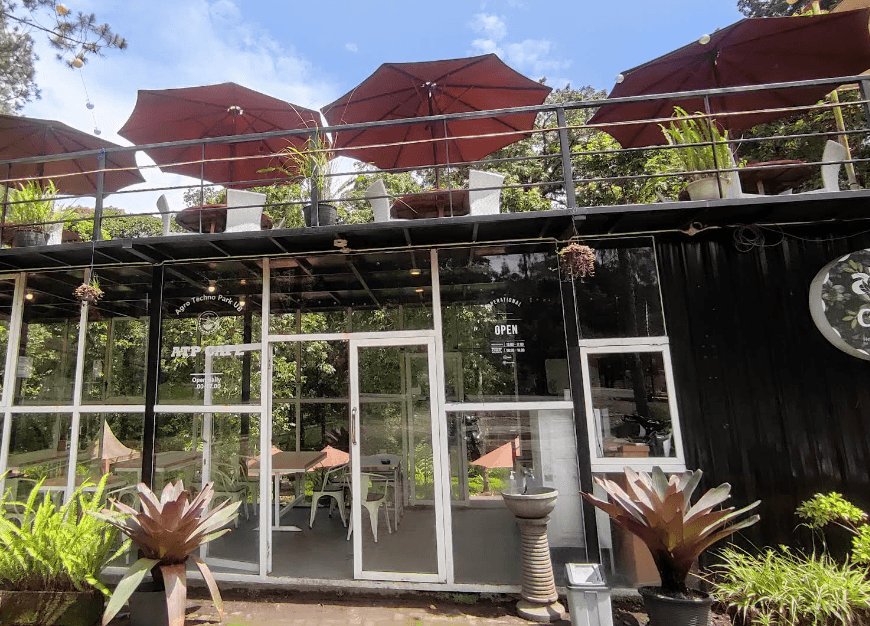 4 Rekomendasi Cafe Cangar dengan View Alam yang Bikin Mager Pulang! 9 cafe cangar