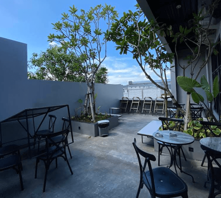 12 Cafe Sidoarjo yang Bukan Cuma Jualan Kopi, Tapi Jualan Suasana! 21 cafe sidoarjo
