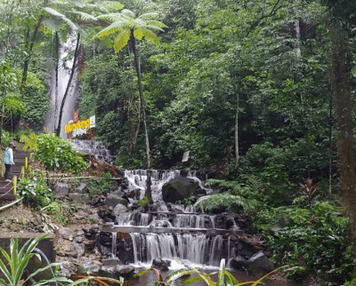 6 Spot Instagramable di Air Terjun Dlundung yang Bikin Feed Kamu Aesthetic!
